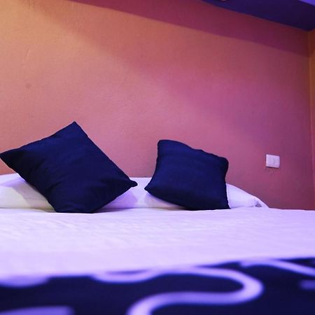 Hotel Oasis Monterrey Kültér fotó